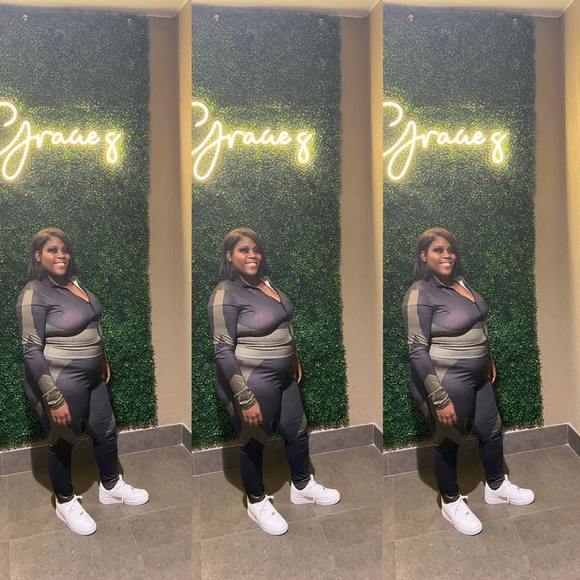 Meet your Posher, Bianca - Picture 1 of 1